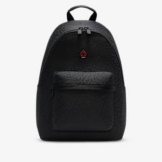 NIKEバック、修学旅行に☆バック&リュックにもなる❗️便利良さ 通学、通勤、旅行におすすめのバックパックはありますか
