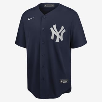 How to Style a Nike Baseball Jersey. Nike UK