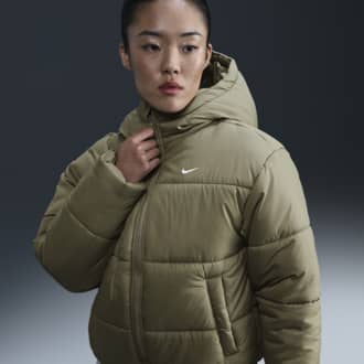 【小学４年、5年 男女】 Nike フード付きダウンジャケット フリース使い 小学4年、5年 男女】 Nike フード付きダウンジャケット