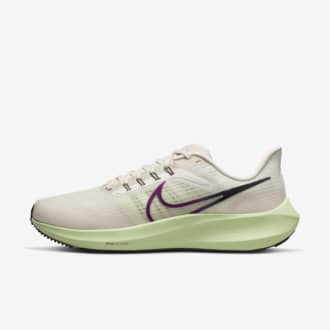 Le scarpe migliori per stare in piedi tutto il giorno. Nike IT