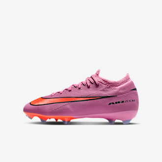 Nike サッカーシューズ フィットタイプ ちょうどよいサッカースパイクのフィット感とは？.オンライン