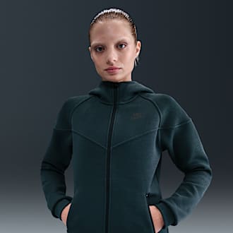 sportswear-tech-fleece-