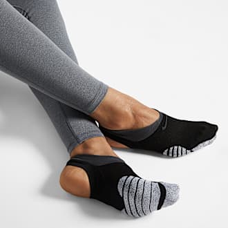 nike quarter socks on feet