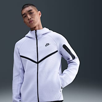Nikeおすすめのジップアップパーカーを今すぐチェック