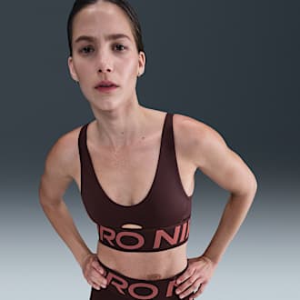 combinaison sport femme fitness nike