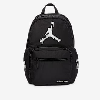 NIKEバック、修学旅行に☆バック&リュックにもなる❗️便利良さ 通学、通勤、旅行におすすめのバックパックはありますか