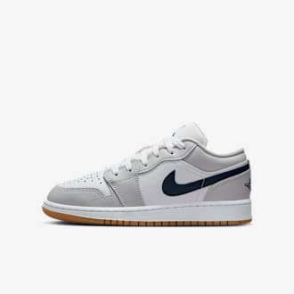 air-jordan-1-low-older-shoes-