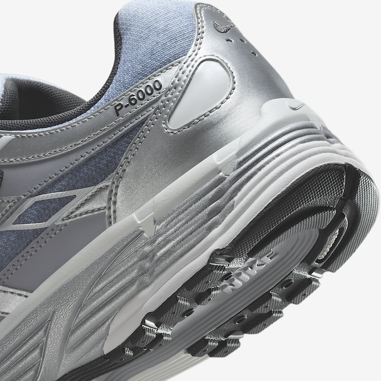 Nike P-6000 sneaker Metallic Silver/Wolf Grey/Anthracite/Summit White