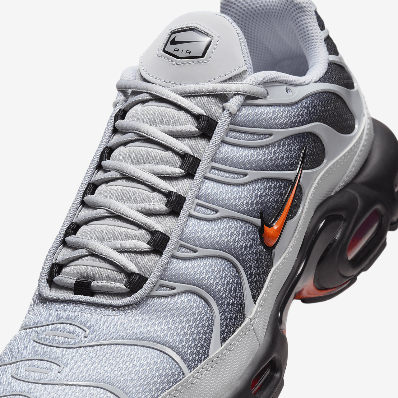 Nike Air Max Plus sneaker Wolf Grey/Zwart/Wit/Picante Red