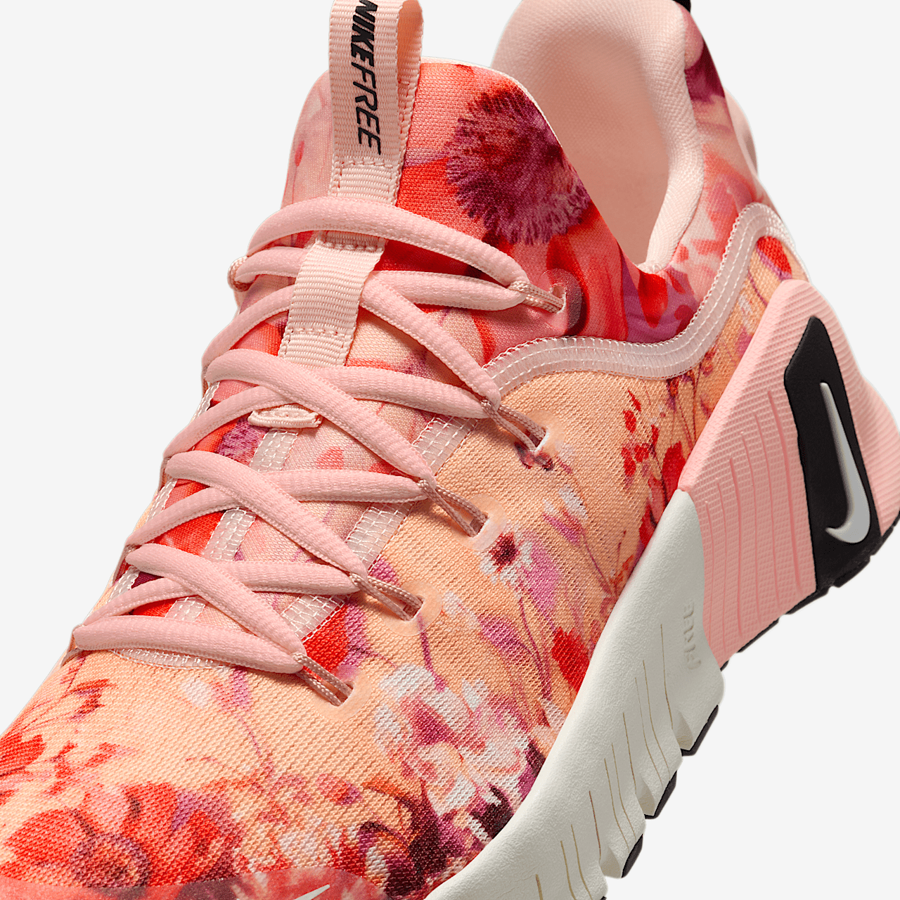 Nike Free sneaker Washed Coral/Zwart/Sail