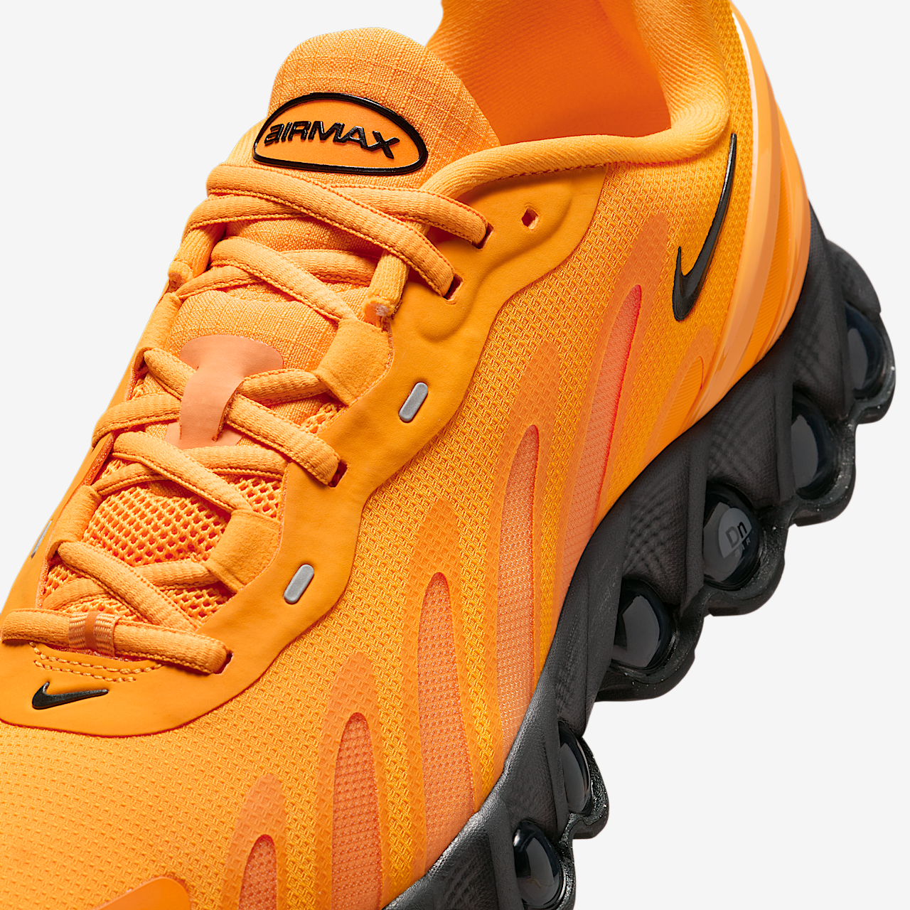 Nike Air Max DN sneaker Sundial/Dark Smoke Grey