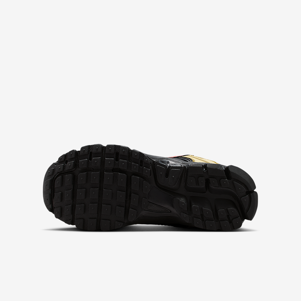 Nike Vomero sneaker Zwart/Olive Flak/Quantum Moss/Picante Red