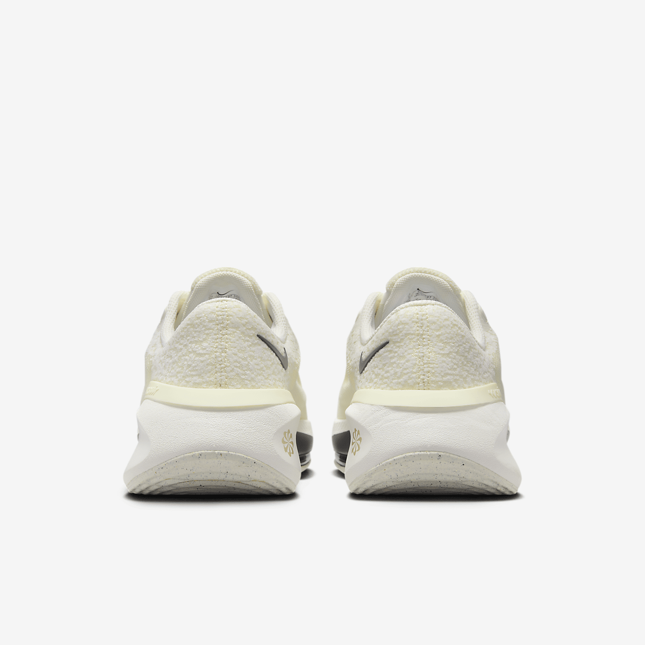 Nike  sneaker Coconut Milk/Sail/Gum Light Brown/Iron Grey