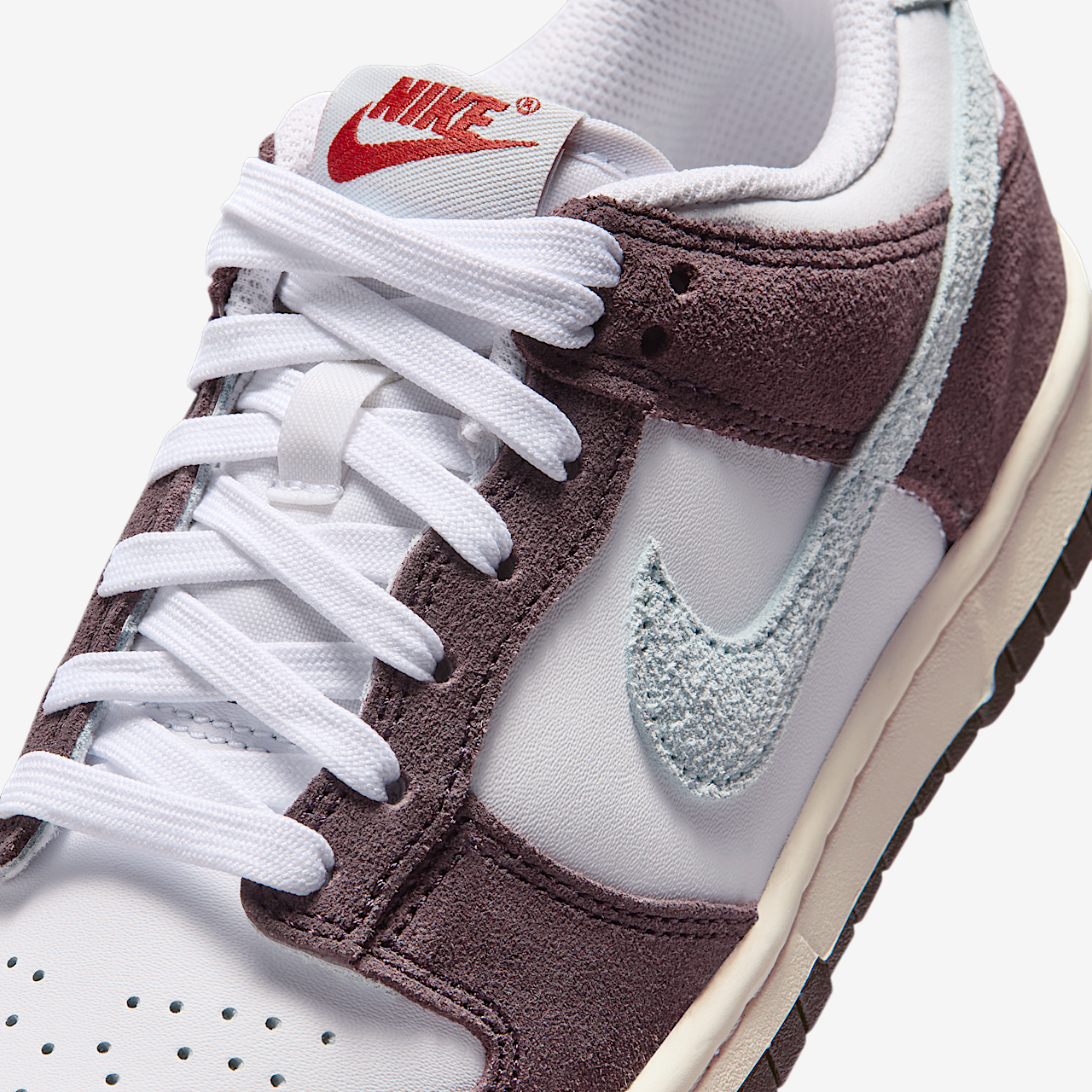 Nike Dunk Low sneaker Wit/Burgundy Ash/Team Crimson/Glacier Blue