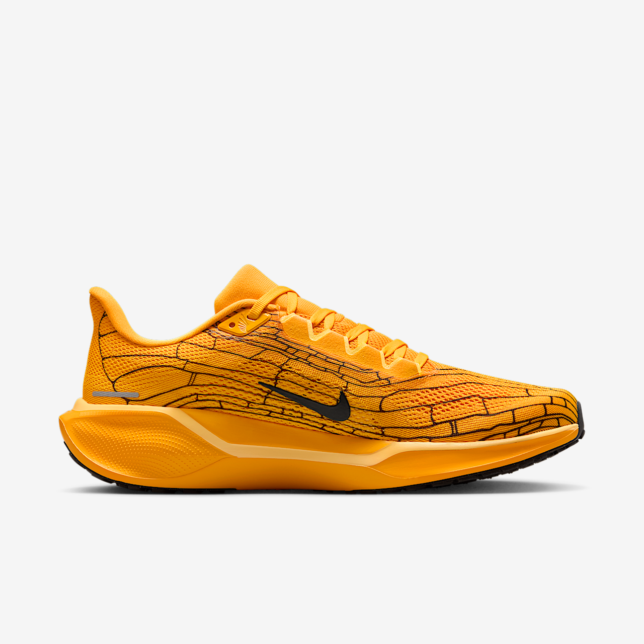 Nike Pegasus sneaker University Gold/Soft Yellow/Zwart