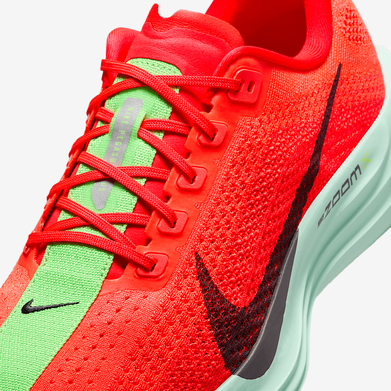 Nike Pegasus sneaker Bright Crimson/Lime Blast/Mint Foam/Cave Purple