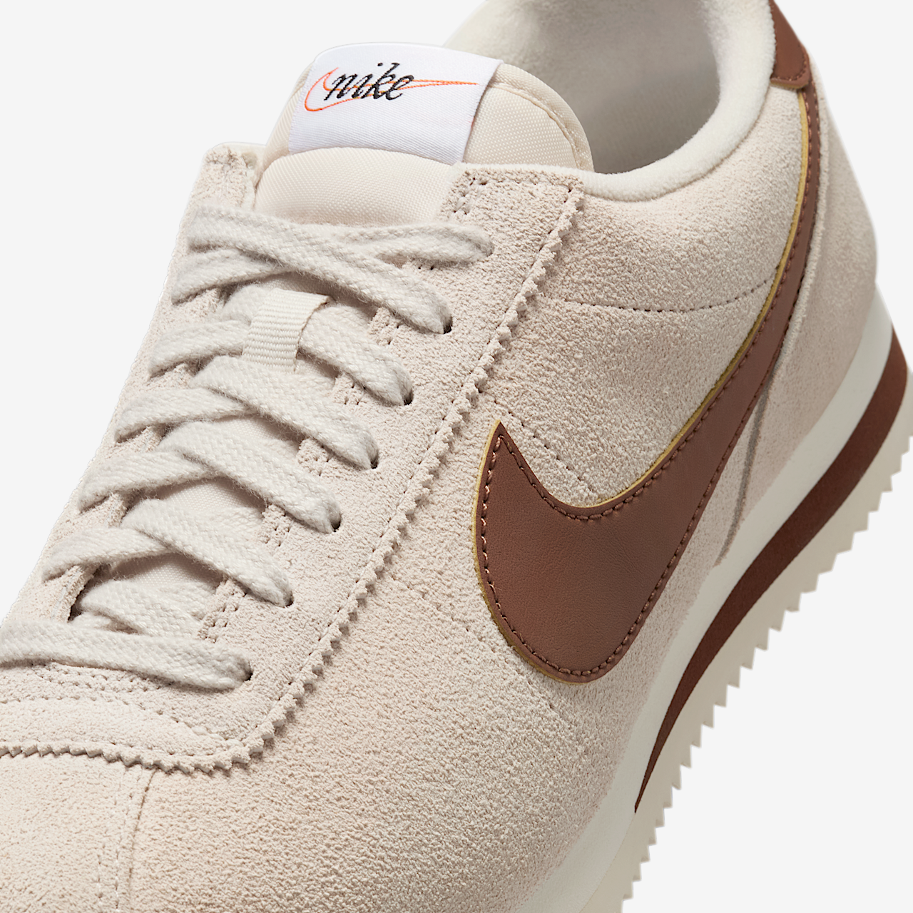 Nike Cortez sneaker Light Orewood Brown/Sail/Fauna Brown