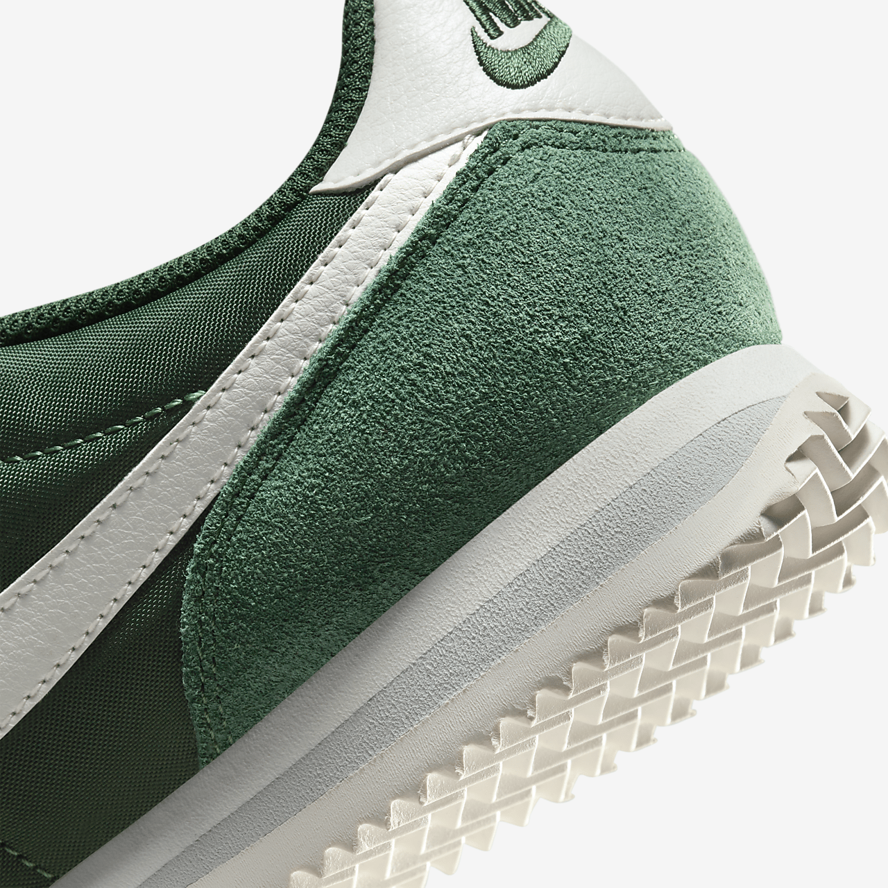 Nike Cortez sneaker Fir/Sail/Light Silver/Sail