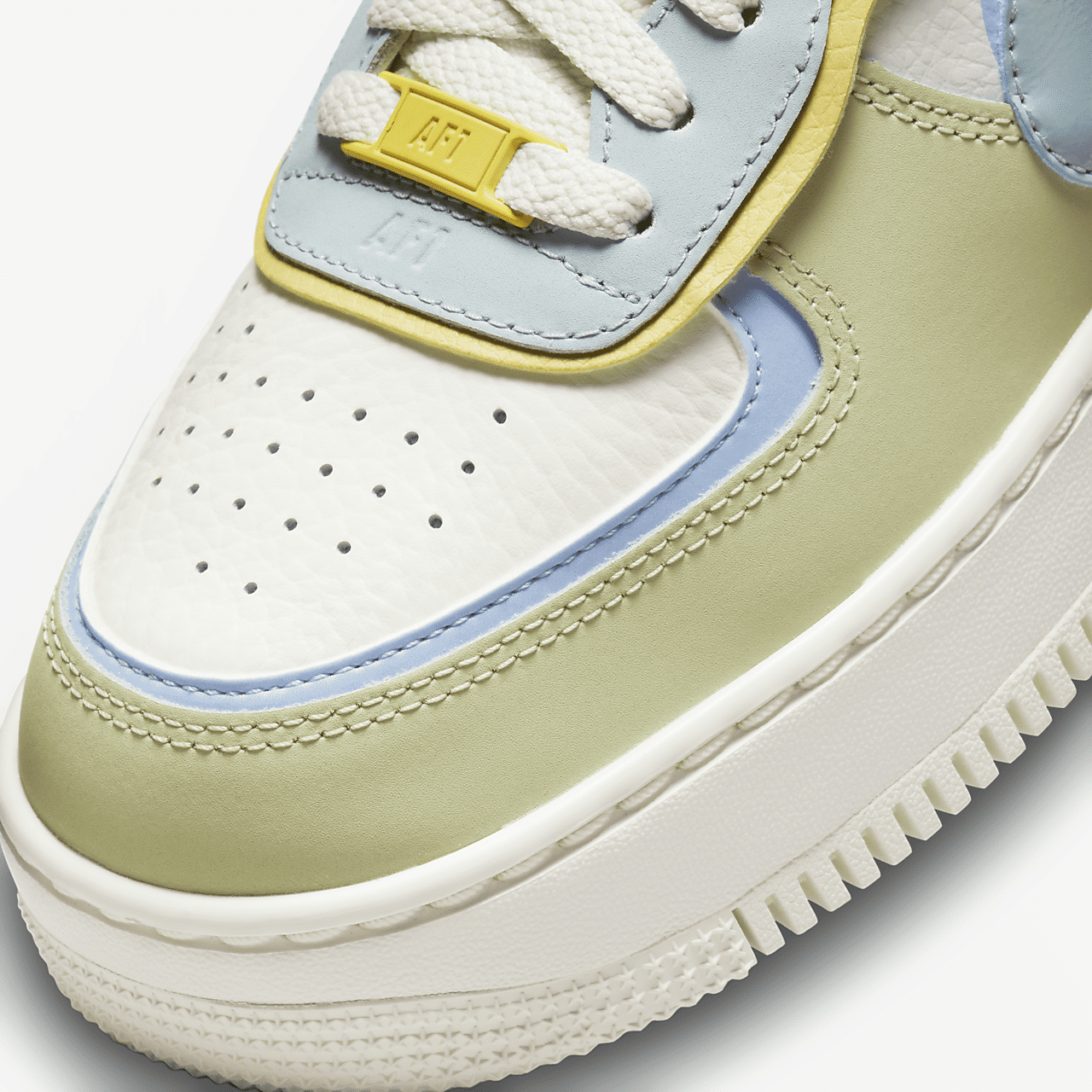 Nike  sneaker Sail/Light Marine/Olive Aura/Ocean Cube