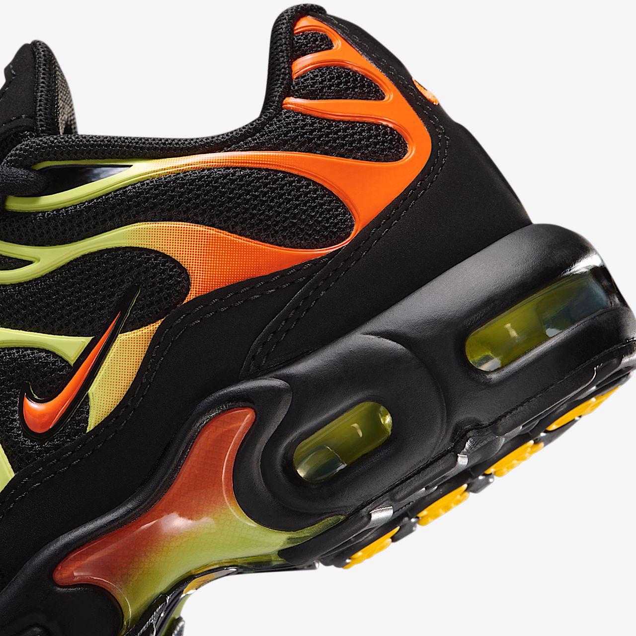 Nike Air Max Plus sneaker Zwart/Limelight/Hyper Crimson