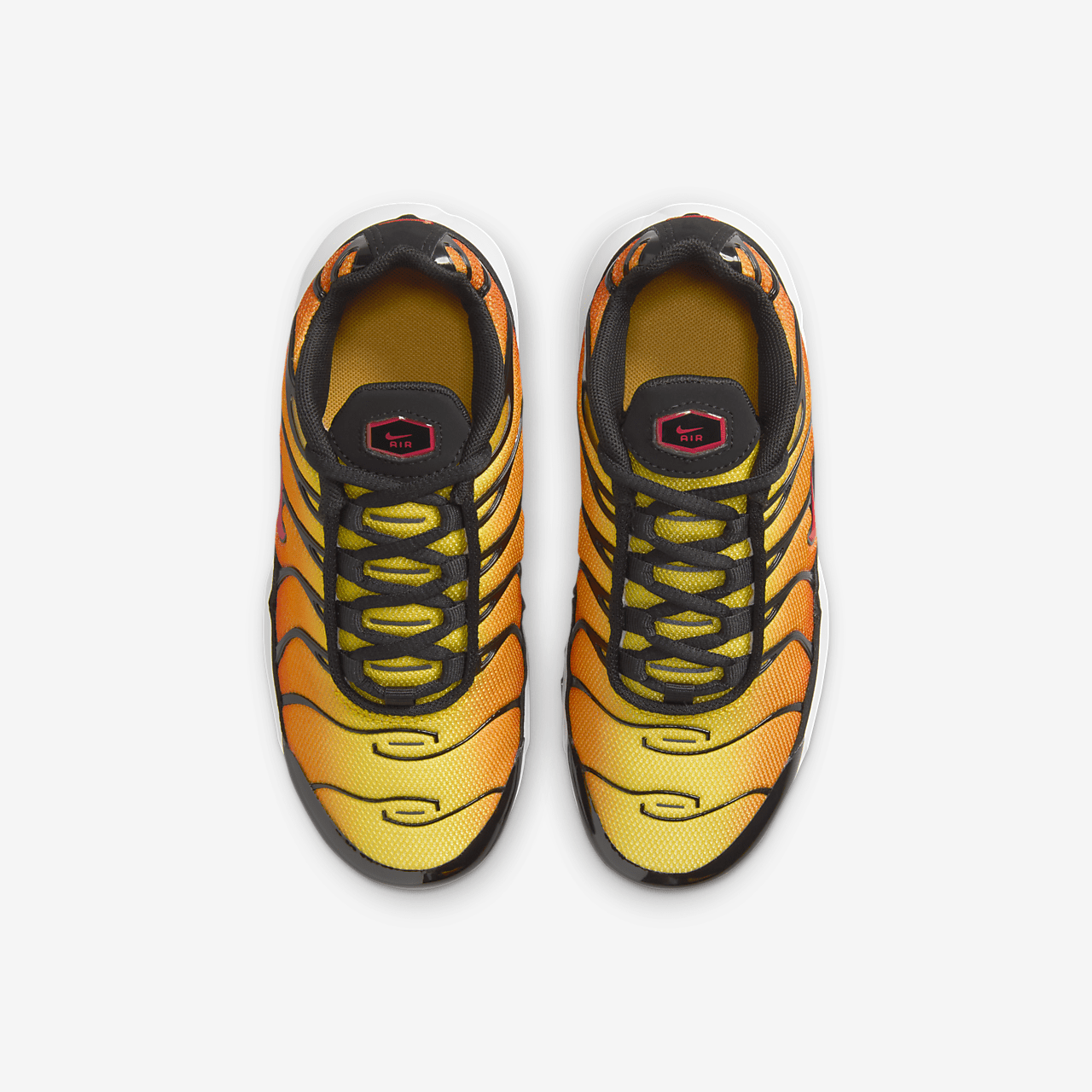 Nike Air Max Plus sneaker Zwart/Bright Ceramic/Resin/Pimento