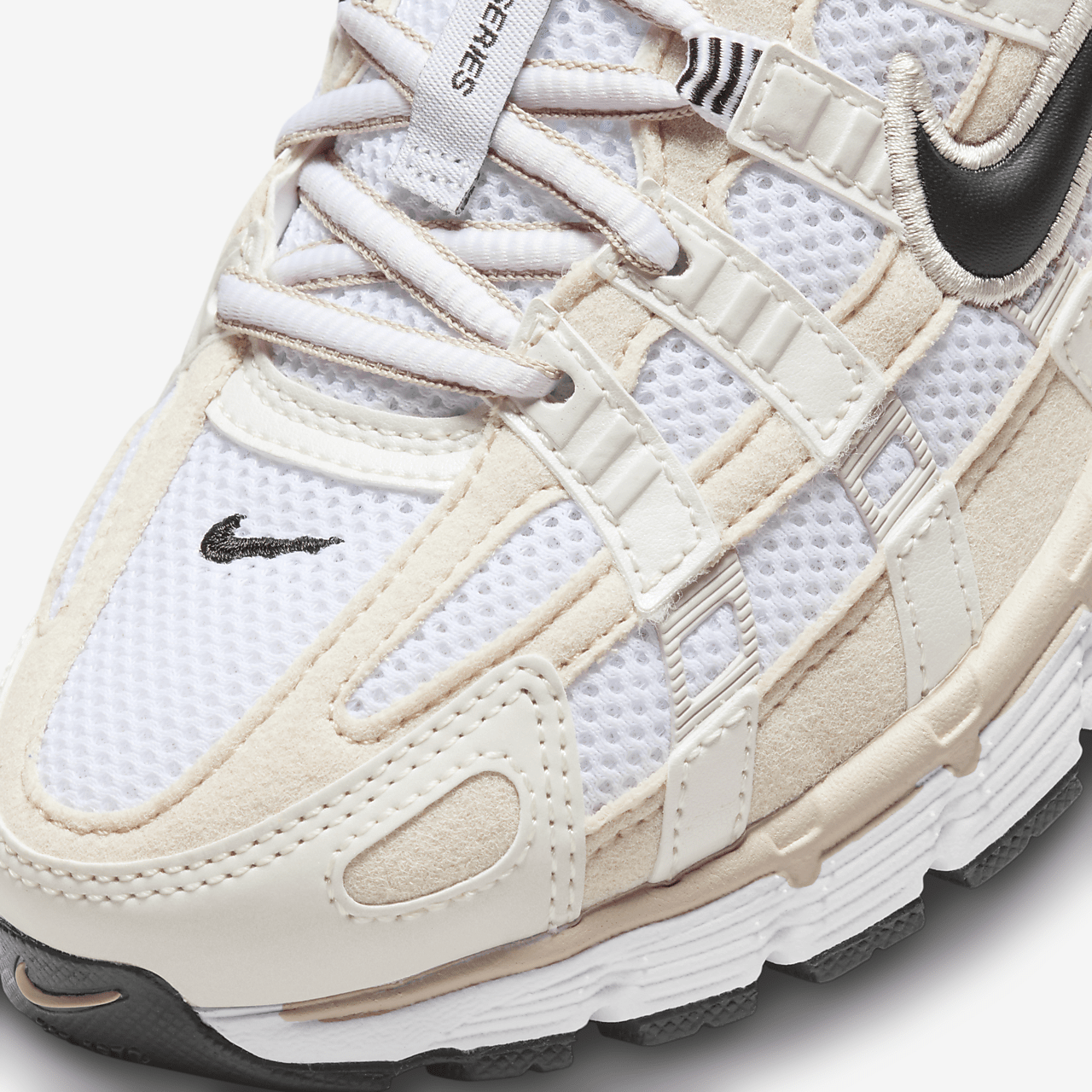 Nike P-6000 sneaker Light Orewood Brown/Wit/Metallic Summit White/Zwart