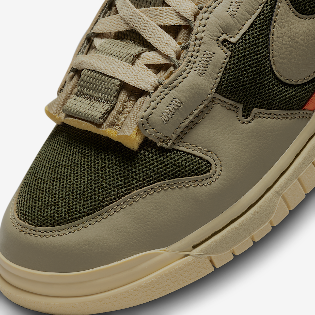 Nike Dunk sneaker Medium Olive/Earth/Safety Orange/Neutral Olive