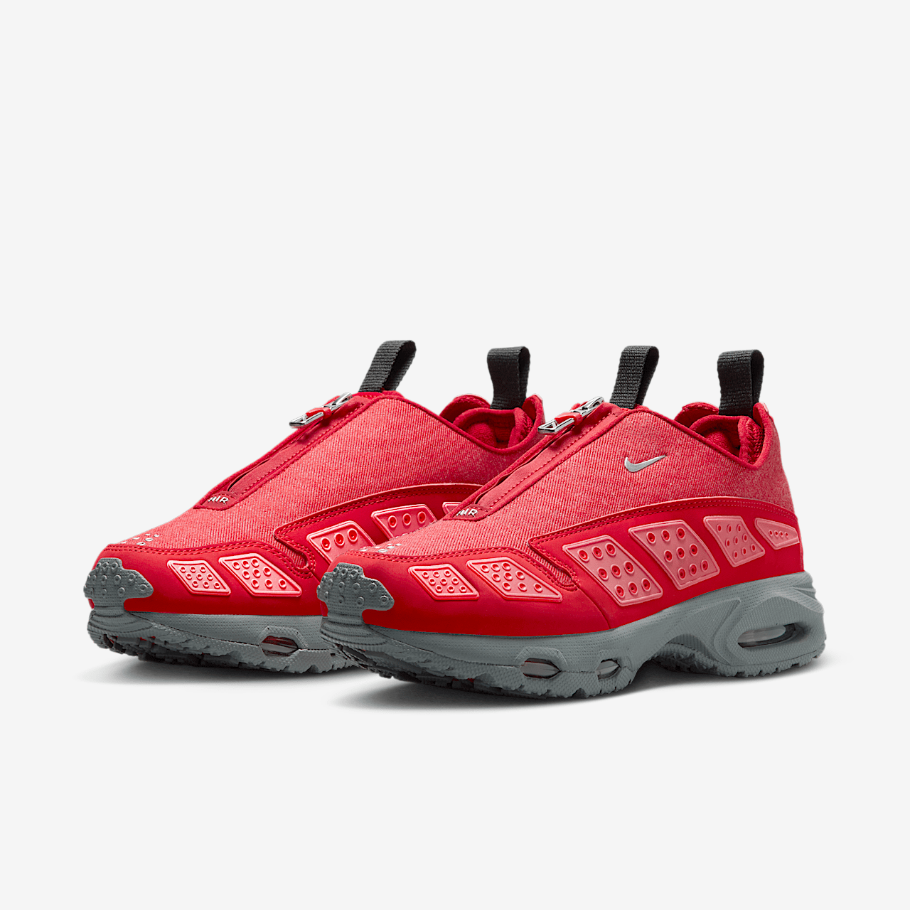 Nike Air Max SNDR sneaker Gym Red/Fire Red/Smoke Grey/Metallic Silver