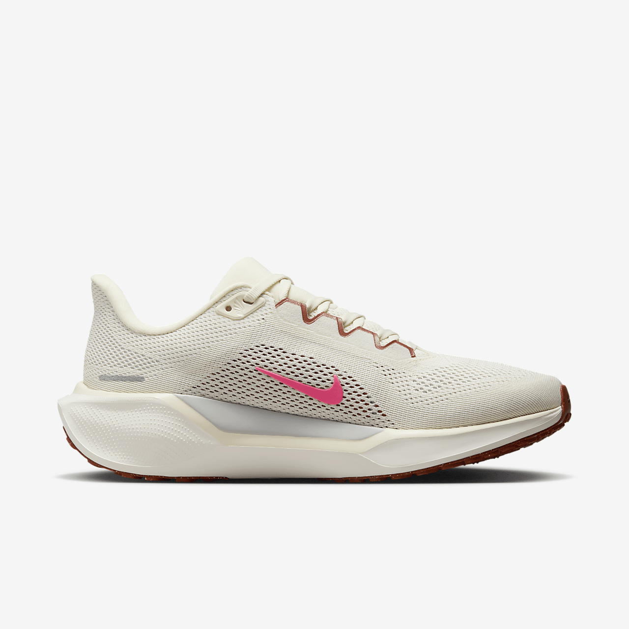 Nike Pegasus sneaker Coconut Milk/Photon Dust/Sail/Hot Punch