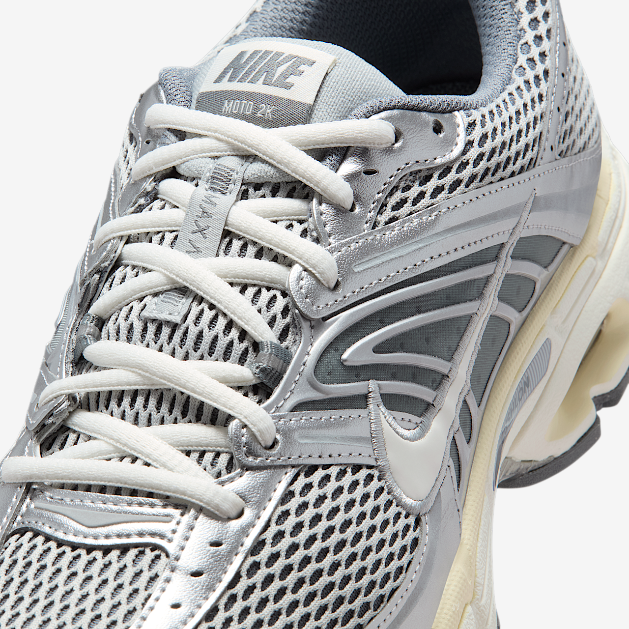 Nike Air Max sneaker Light Smoke Grey/Cool Grey/Coconut Milk/Sail