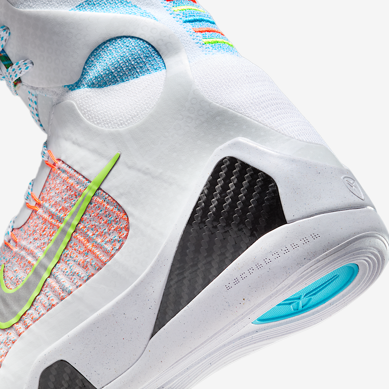 Nike Kobe sneaker Wit/Chlorine Blue/Zwart/Reflective Silver