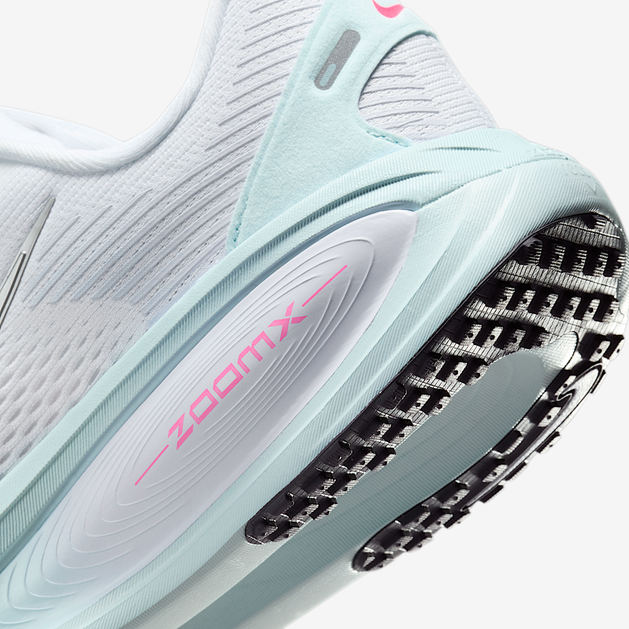Nike Vomero sneaker Wit/Glacier Blue/Palest Purple/Metallic Silver