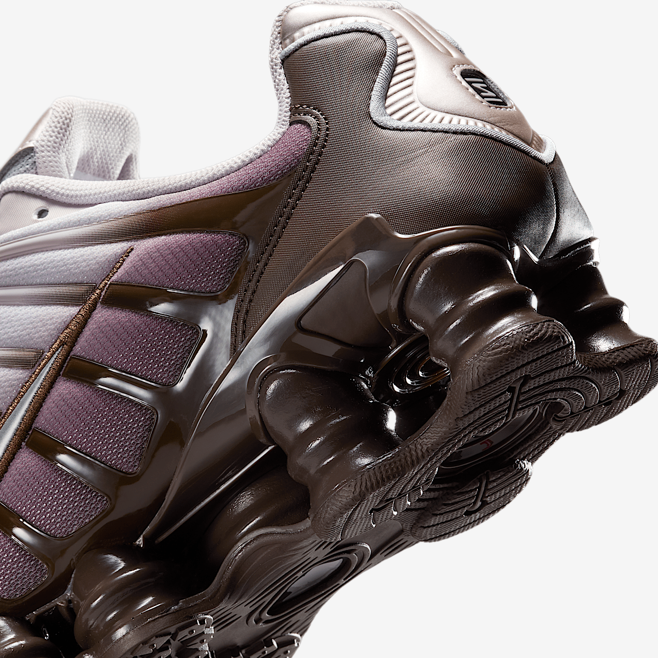 Nike Nike Shox sneaker Baroque Brown/Platinum Violet/Metallic Silver