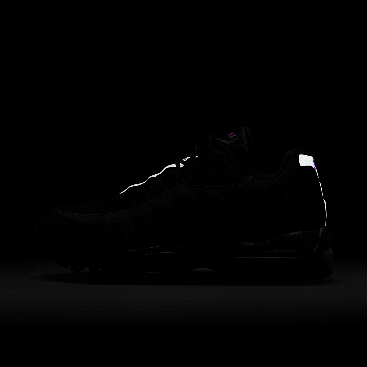 Nike Air Max sneaker Zwart/Off Noir/Smoke Grey/Vivid Purple