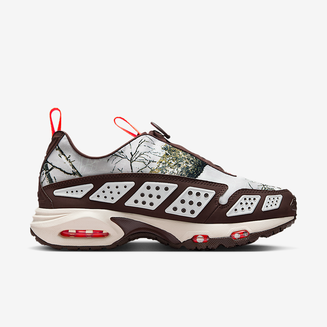 Nike Air Max SNDR sneaker Light Orewood Brown/Baroque Brown/Hyper Crimson
