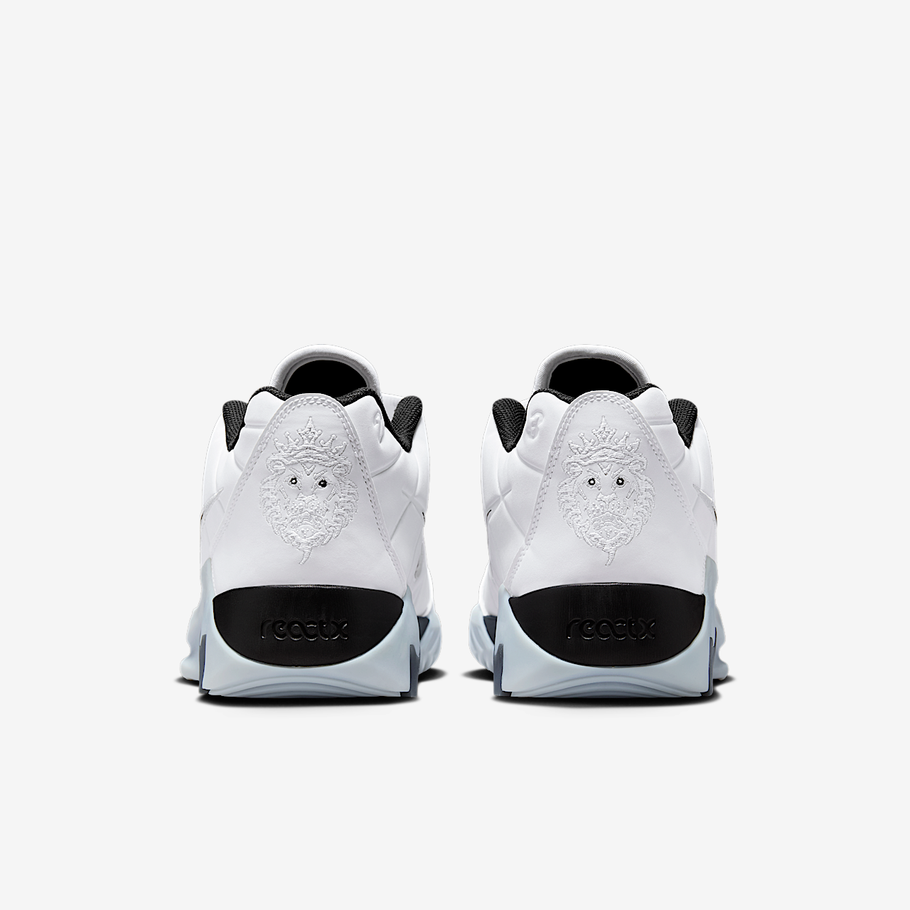 Nike LeBron sneaker Wit/Neutral Grey/Zwart
