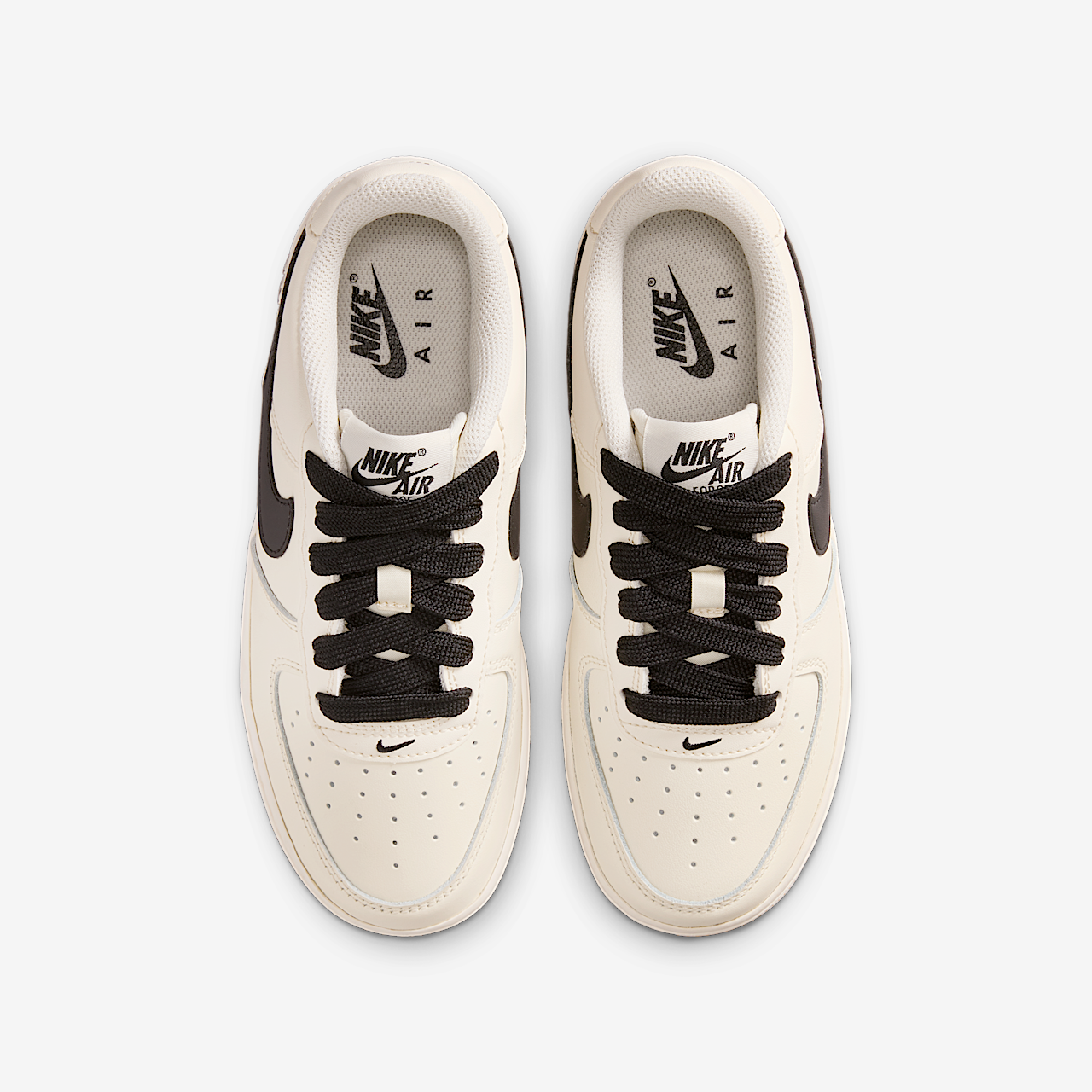 Nike Air Force 1 sneaker Soft Pearl/Gum Light Brown/Metallic Silver/Zwart