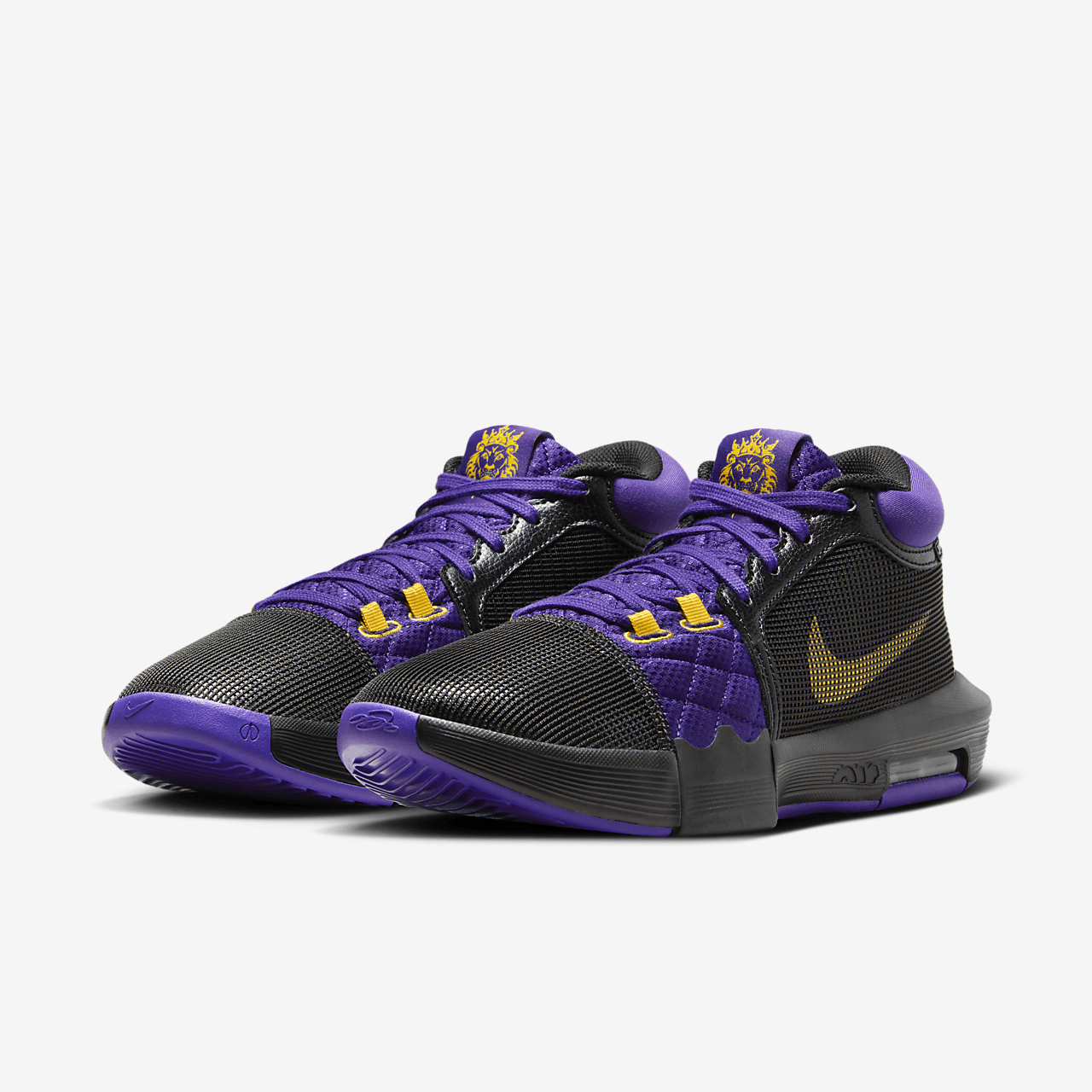 Nike LeBron sneaker Zwart/Field Purple/University Gold