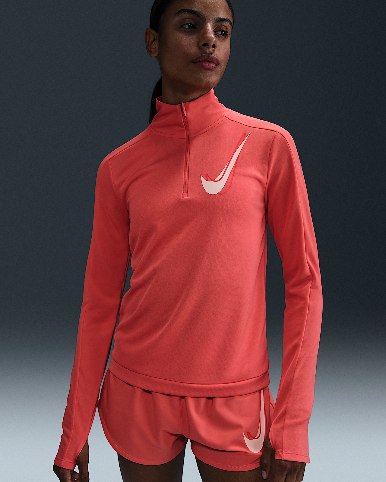 Женские  Nike Swoosh Dri-FIT 1/2-Zip Mid Layer для бега