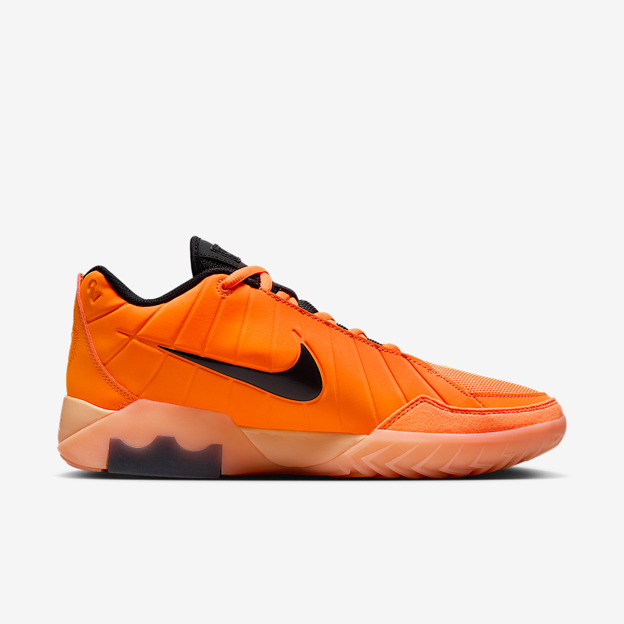 Nike LeBron sneaker Total Orange/Orange Chalk/Sundial/Zwart