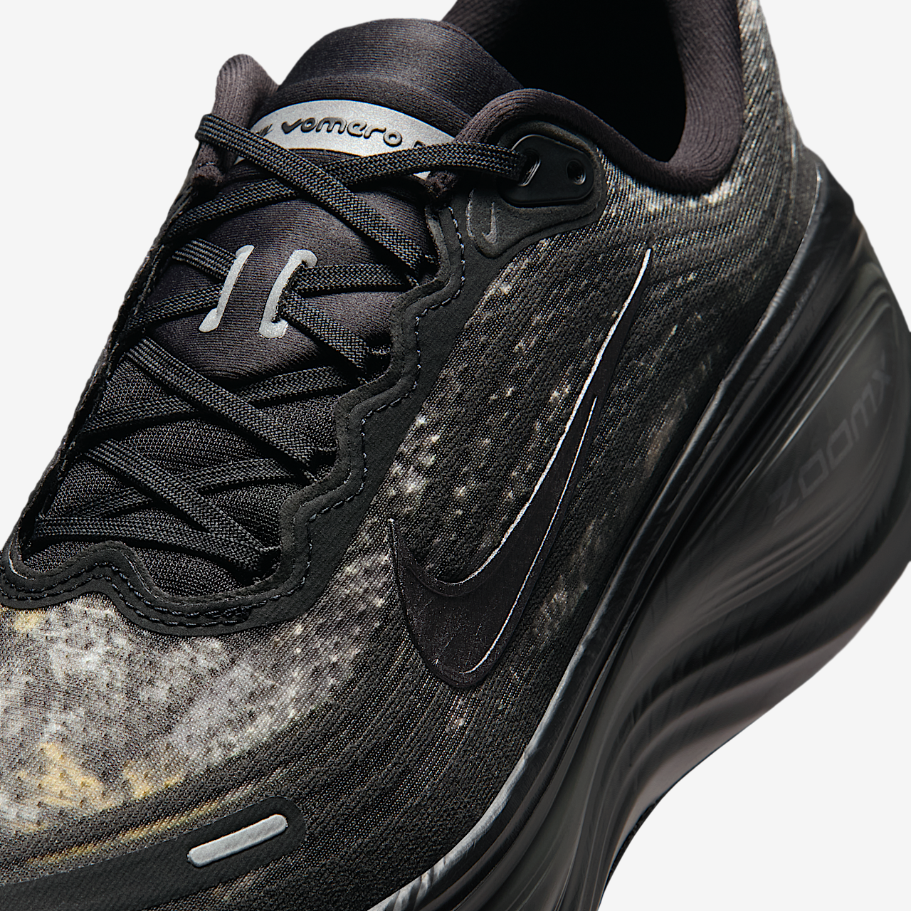 Nike Vomero sneaker Zwart/Dark Smoke Grey/Anthracite/Metallic Dark Grey