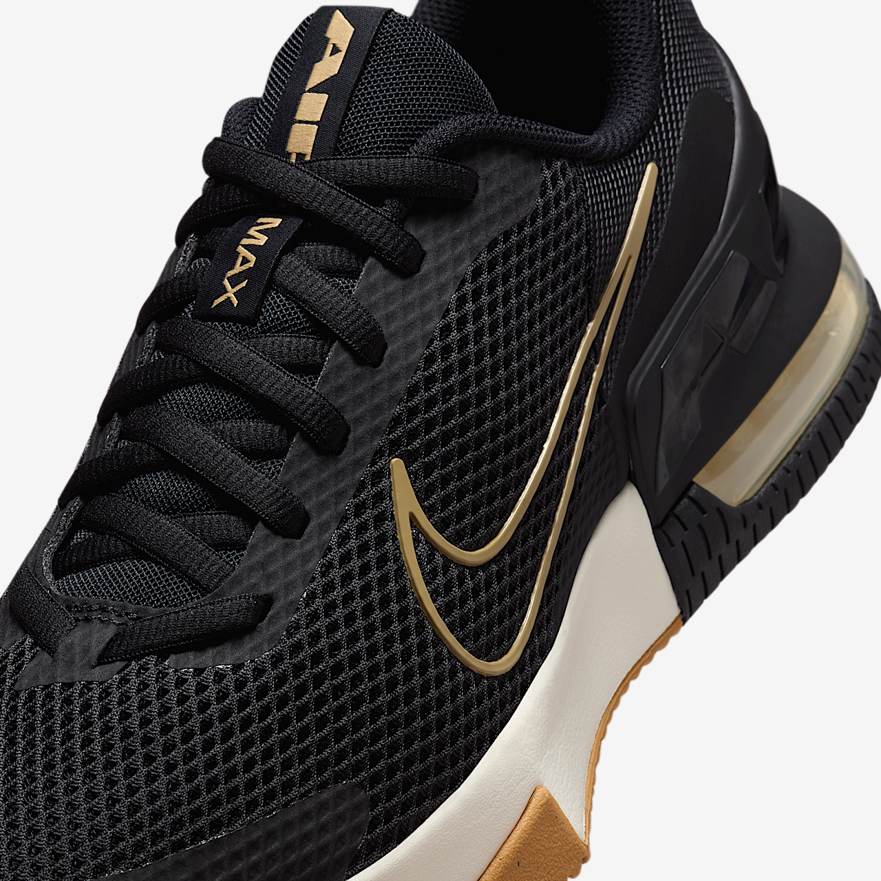 Nike Air Max Alpha sneaker Zwart/Sail/Gum Light Brown/Parachute Beige