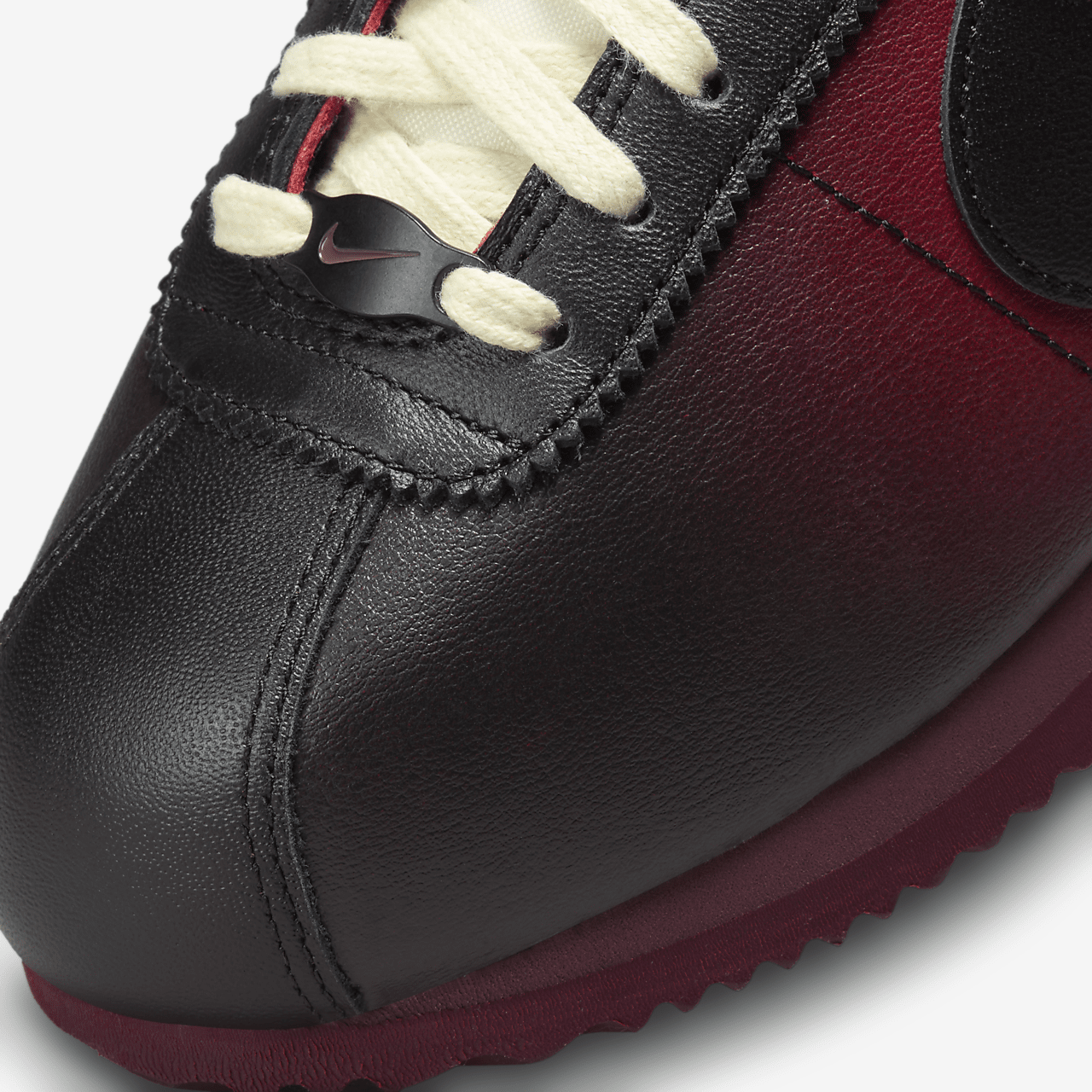 Nike Cortez sneaker Team Red/Zwart/Coconut Milk/Gym Red