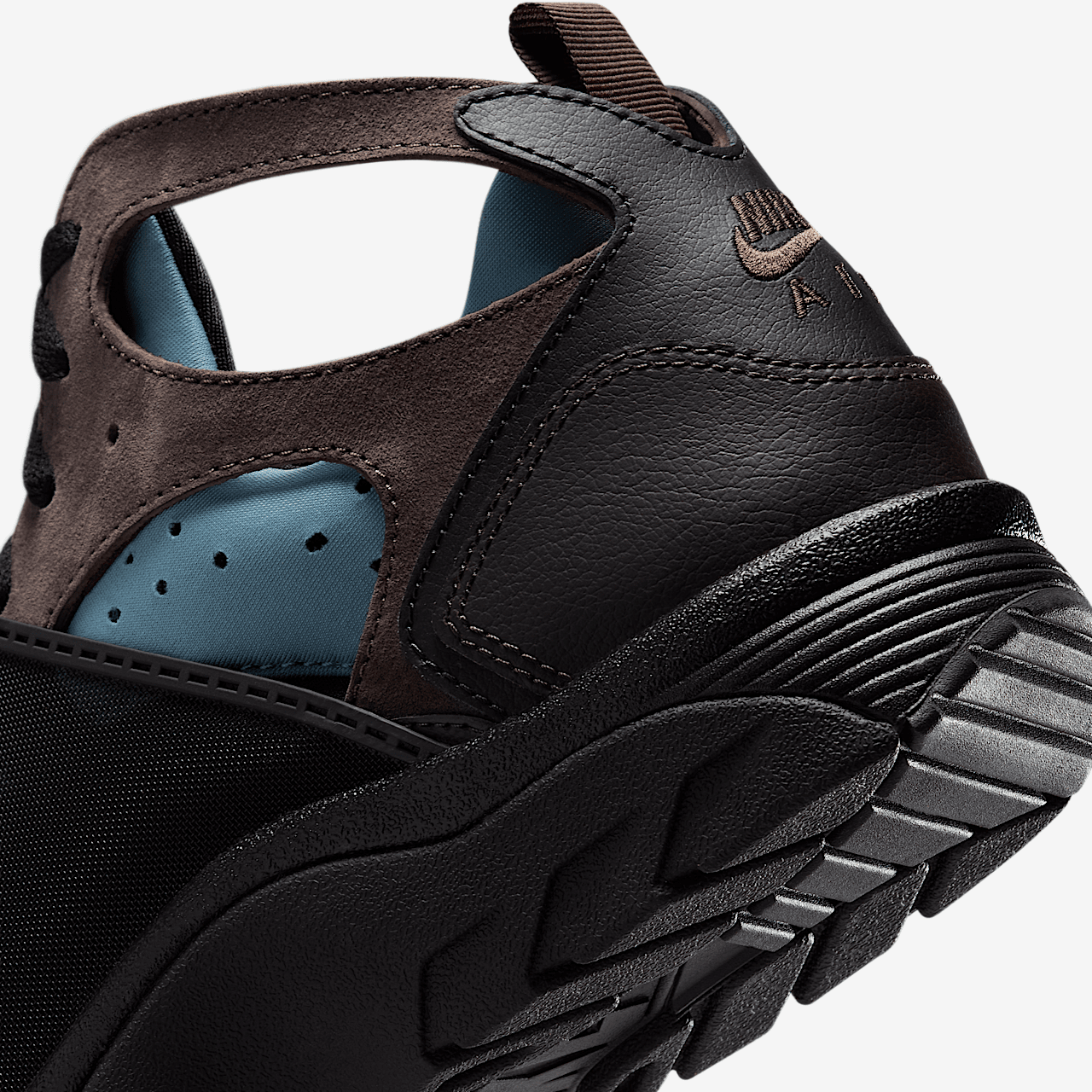 Nike Huarache sneaker Zwart/Smokey Blue/Velvet Brown/Baroque Brown