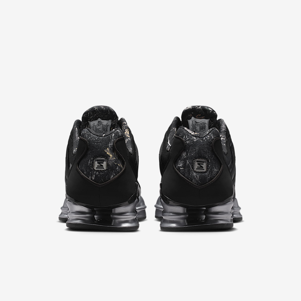 Nike Nike Shox sneaker Zwart/Metallic Cool Grey/Dark Smoke Grey