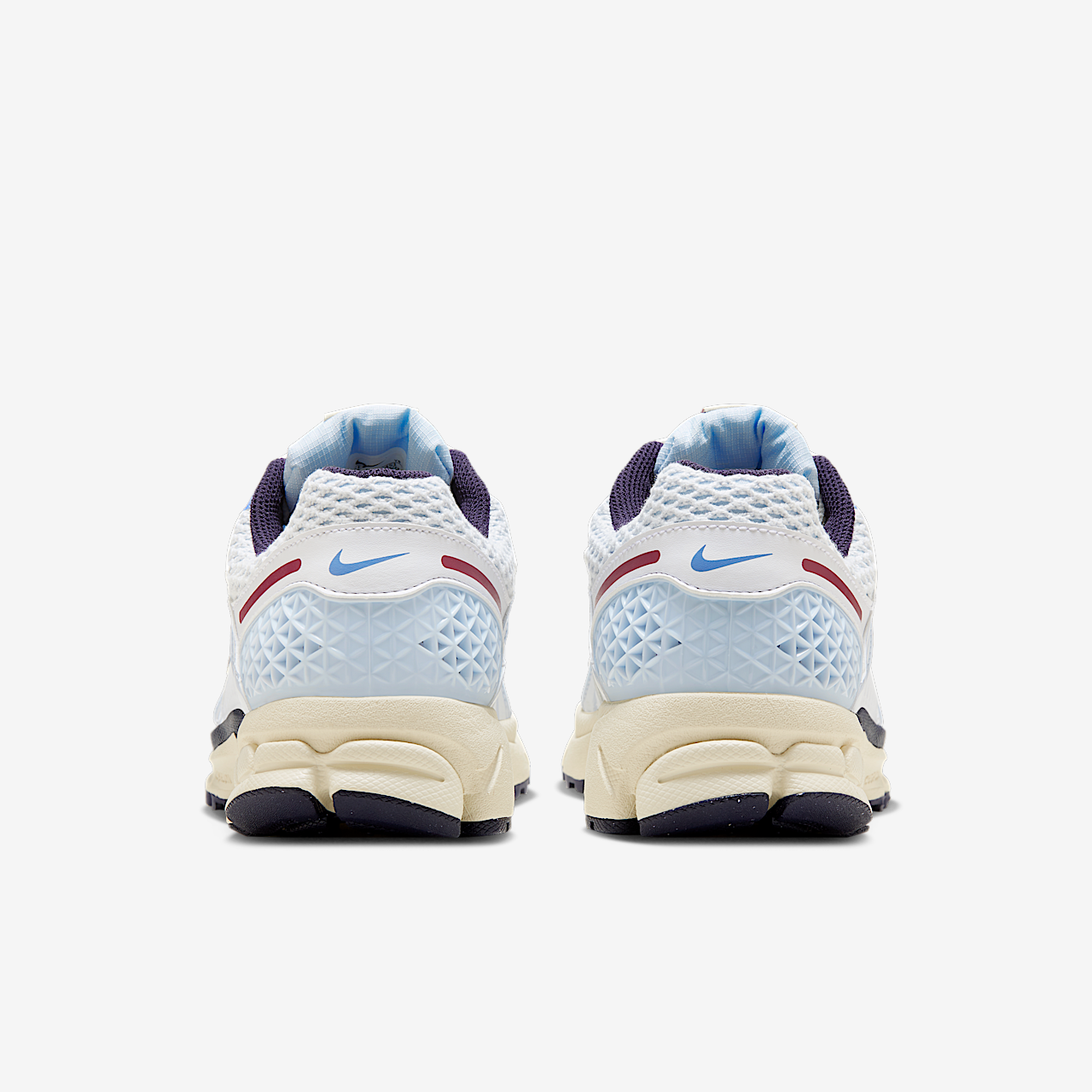 Nike Vomero sneaker Blue Tint/Coconut Milk/Polar/Purple Ink