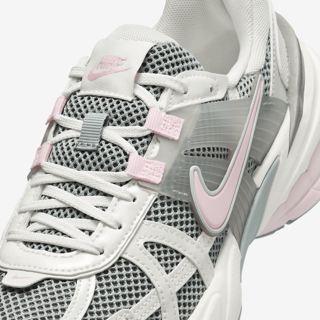 Nike  sneaker Light Pumice/Photon Dust/Metallic Summit White/Pink Foam