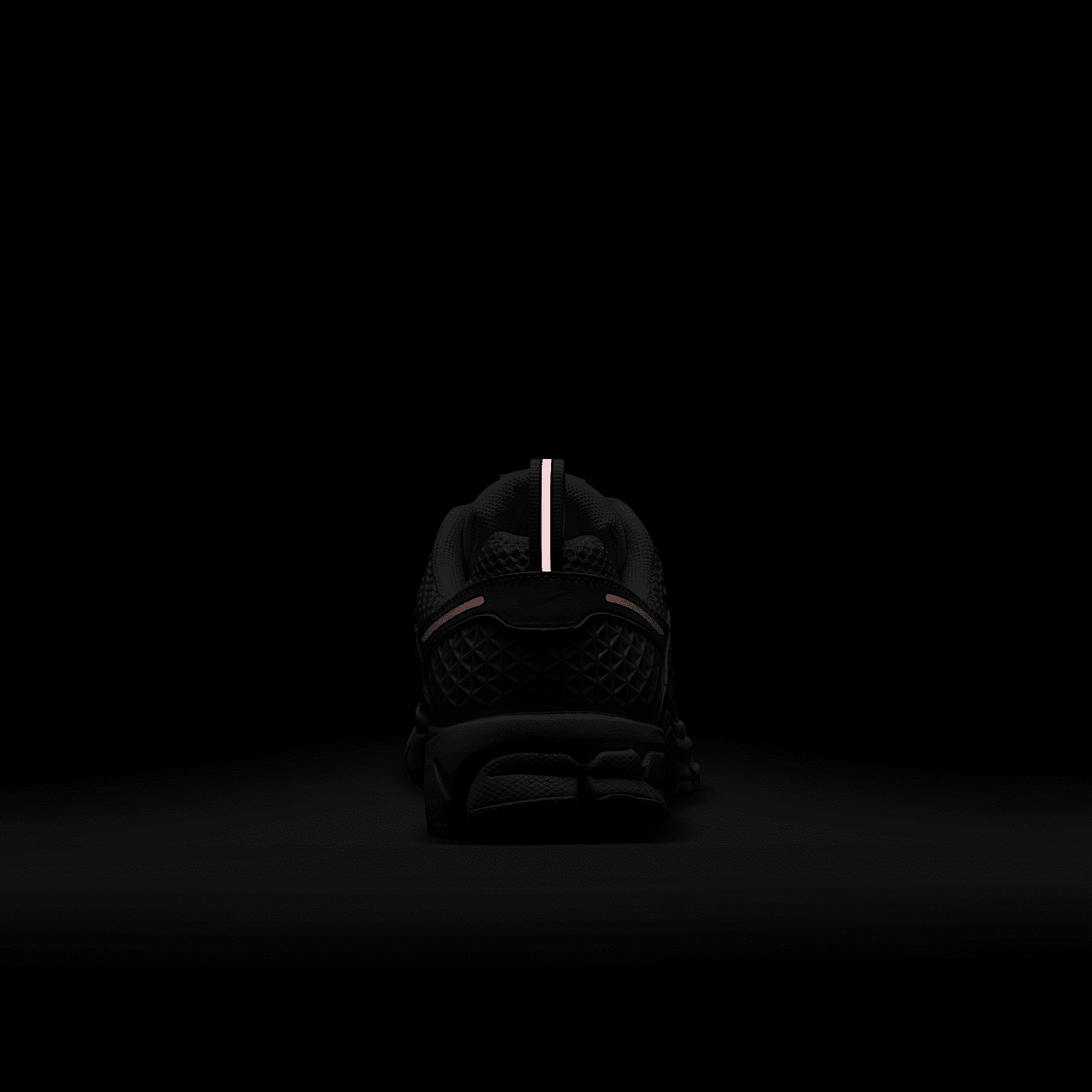 Nike Vomero sneaker Phantom/Light Orewood Brown/Wit/Echo Pink