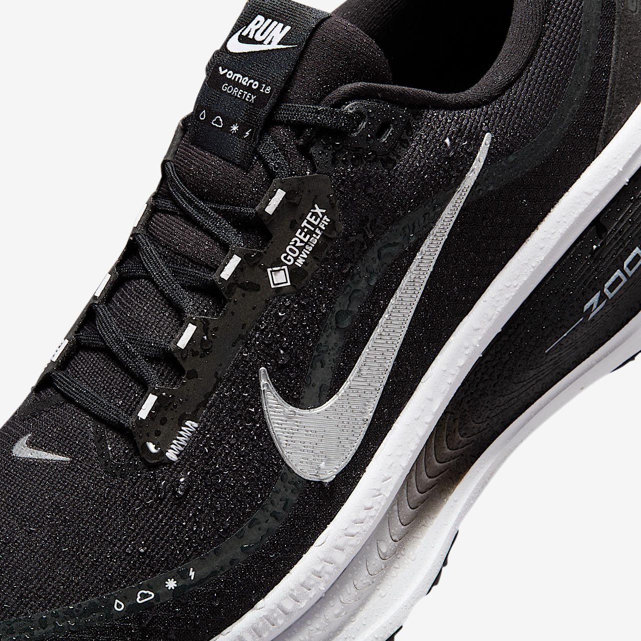 Nike Vomero sneaker Zwart/Anthracite/Wit/Metallic Silver