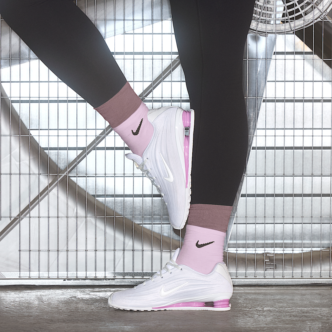 Nike Nike Shox sneaker Wit/Light Magenta
